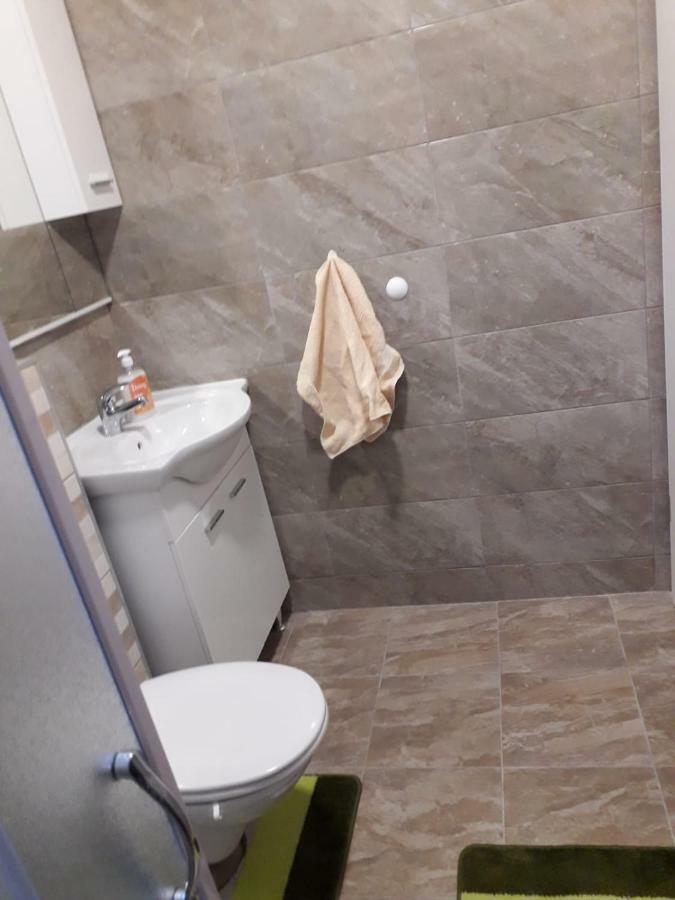 Apartment Zrno Макарська Екстер'єр фото
